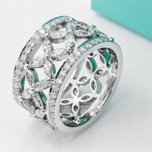 Tiffany & Co. Victoria Band Ring in Platinum